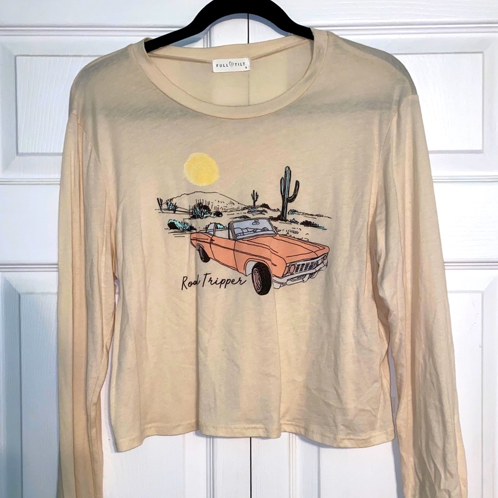 Tilly’s cropped long sleeve